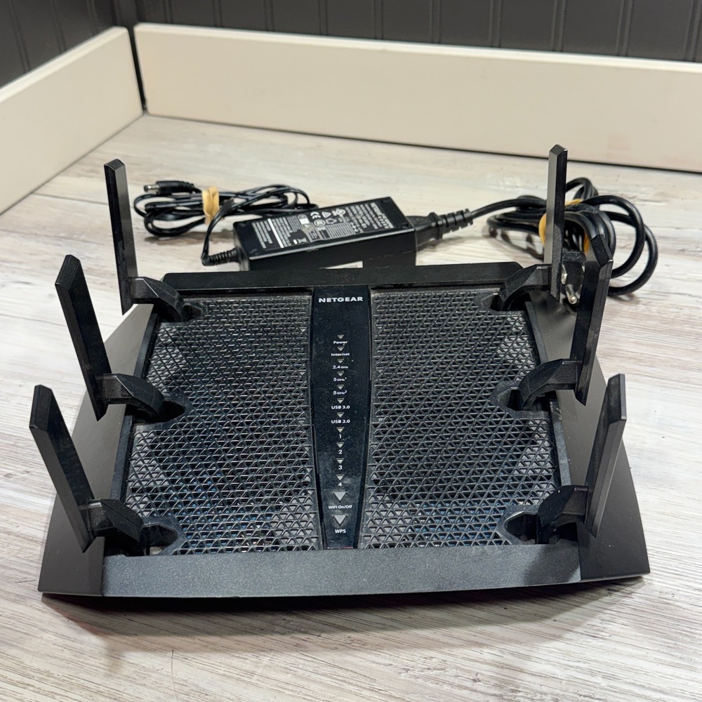 Netgear AC3200 R8000 Nighthawk X6 Tri-Band WiFi Router - Tested